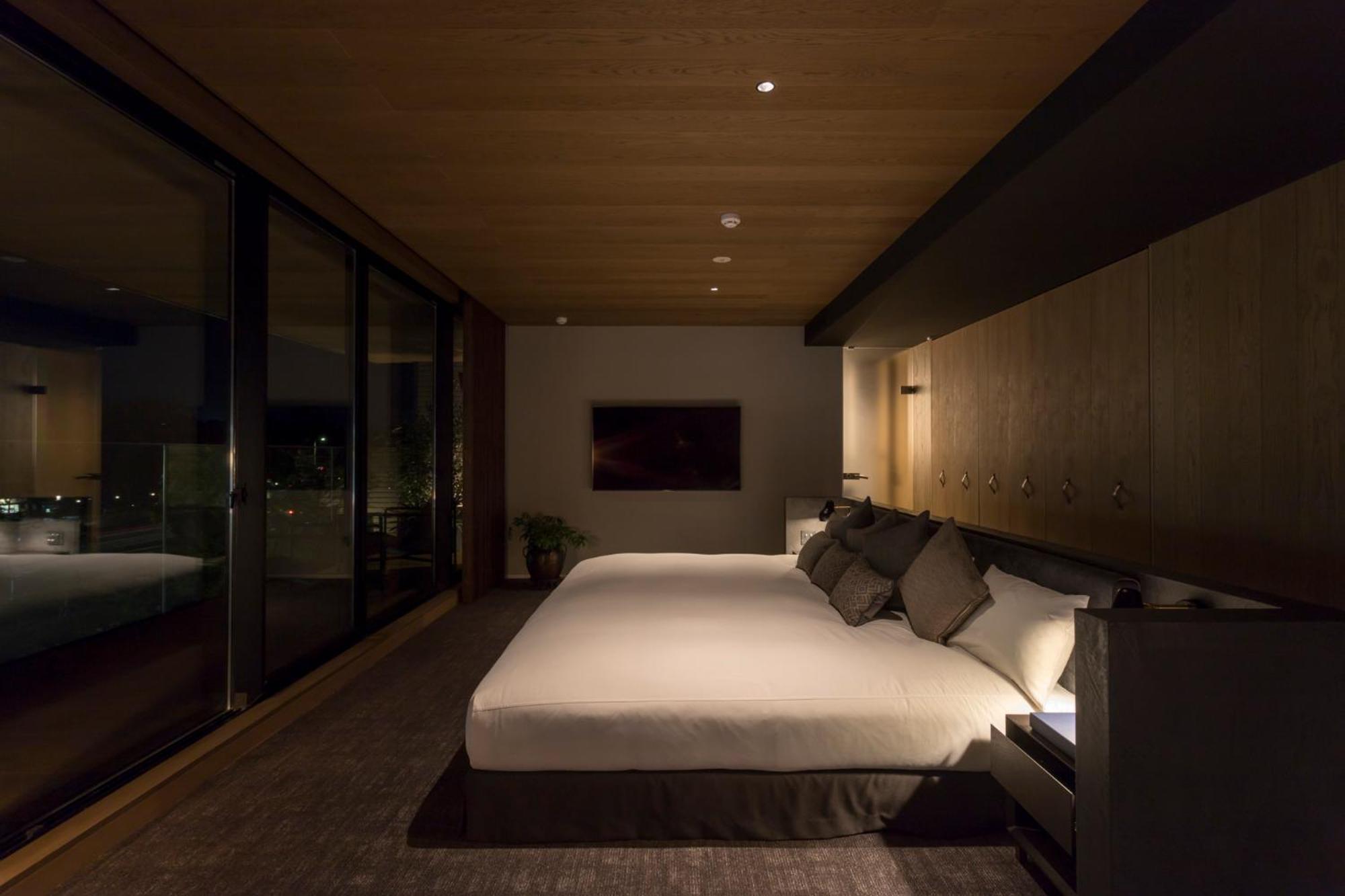 โรงแรมคานาตะ โรงแรม 4*