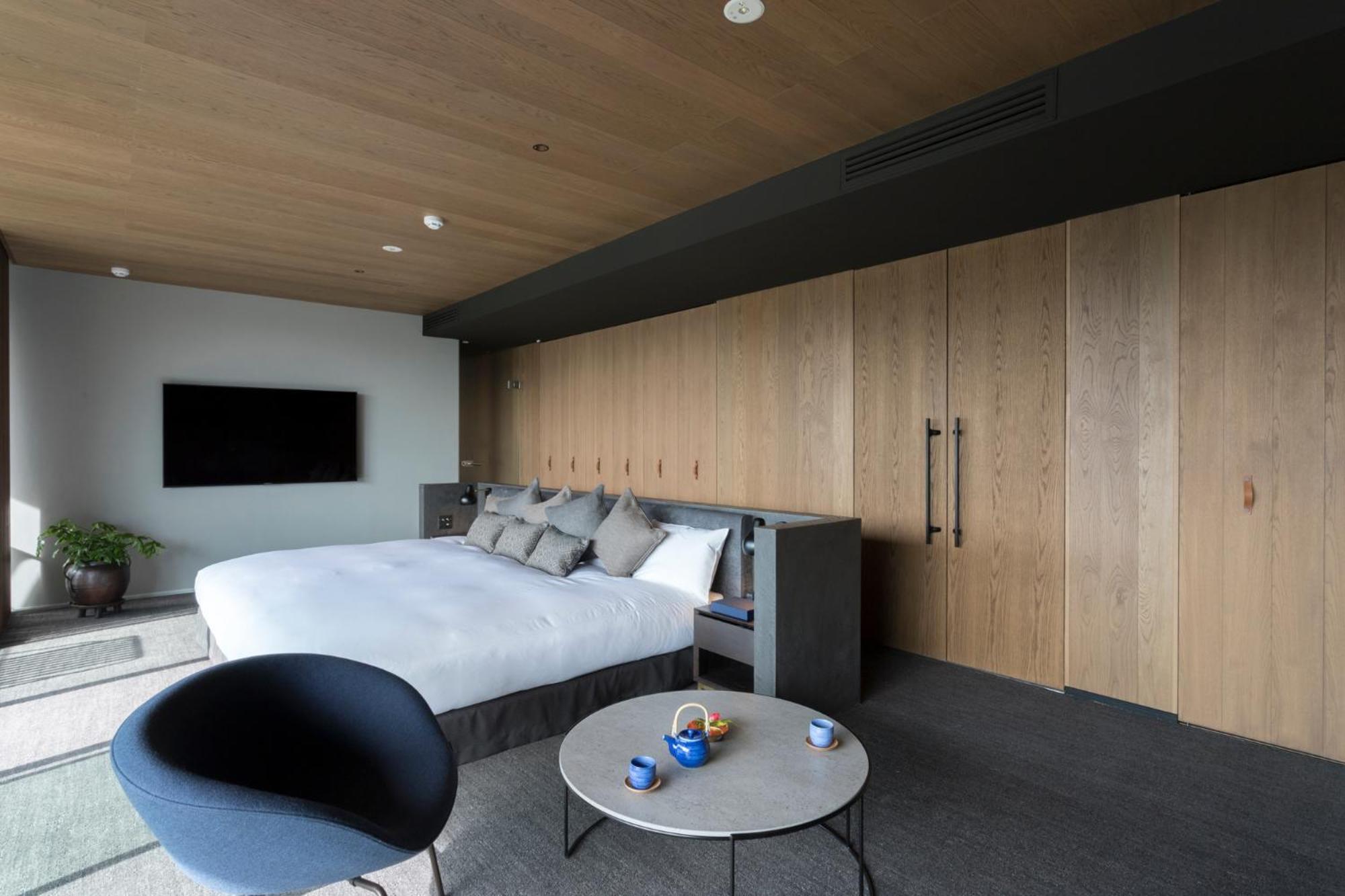 โรงแรมคานาตะ โรงแรม 4*