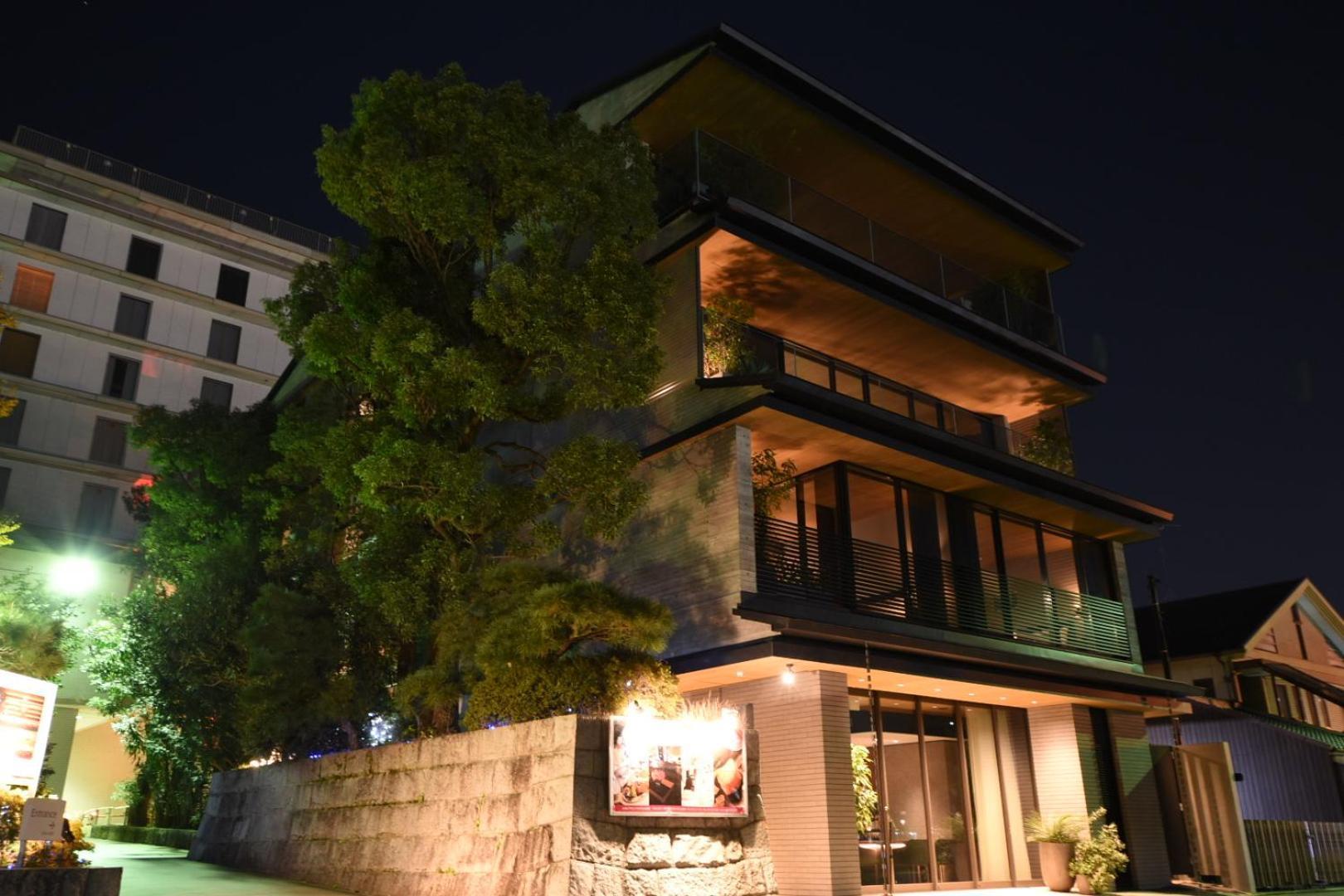 โรงแรมคานาตะ โรงแรม 4*